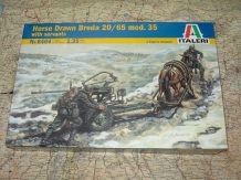 images/productimages/small/Horse drawn Breda 20-65 mod.35 Italeri 1;35 voor.jpg